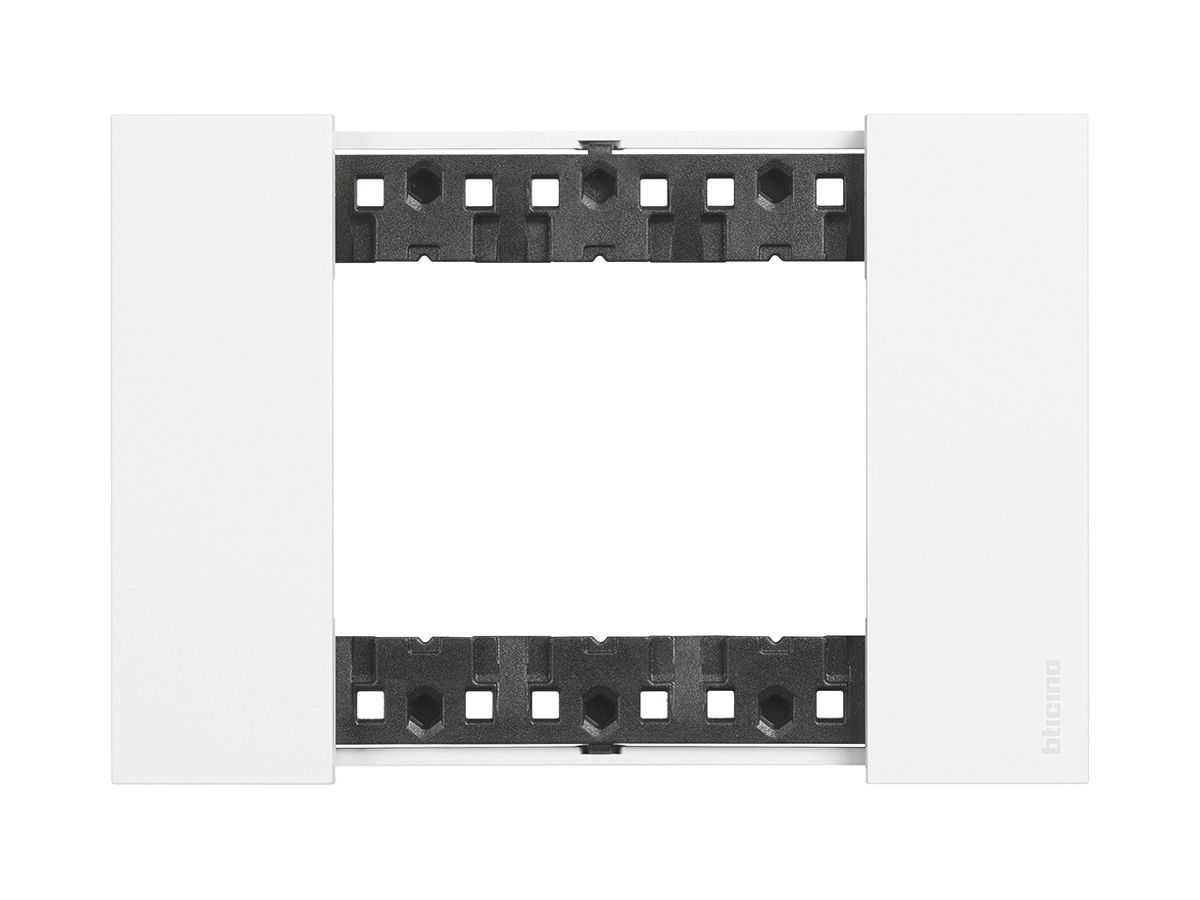 Abdeckrahmen Living Now 3 Module 125×86mm white