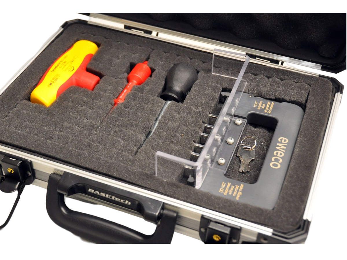Werkzeugkoffer mit Überbrückungsgriff - für Zähleranschlussklemmen