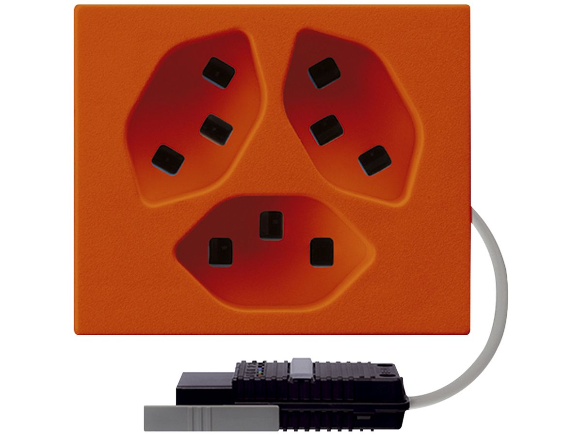 FLF-Steckdose Hager 3×Typ 23 mit Rundkabel-Dose L2 D orange