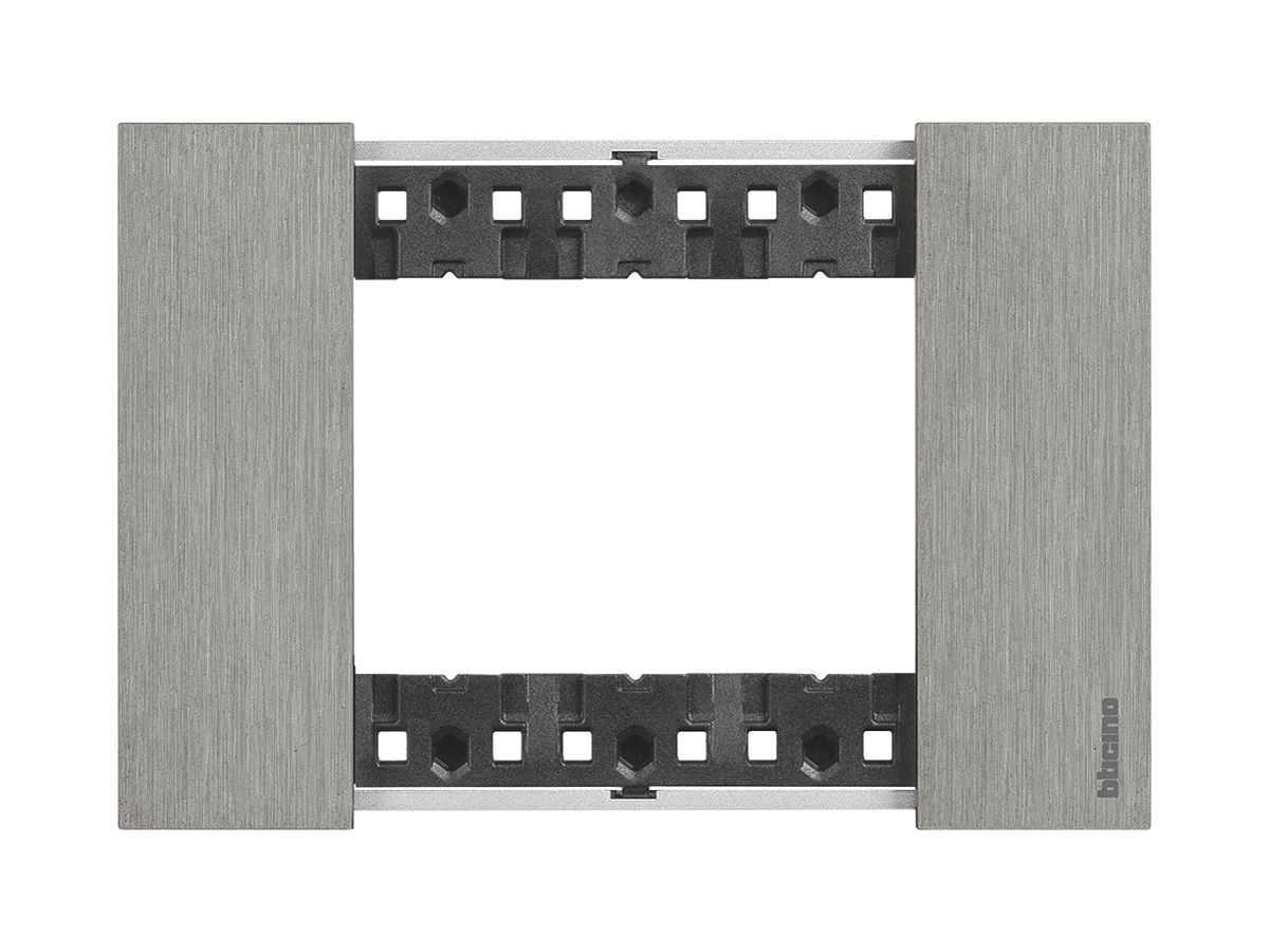 Abdeckrahmen Living Now 3 Module 125×86mm steel