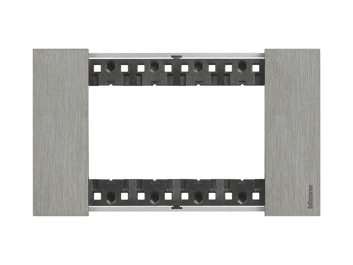 Abdeckrahmen Living Now 4 Module 147.5×86mm steel