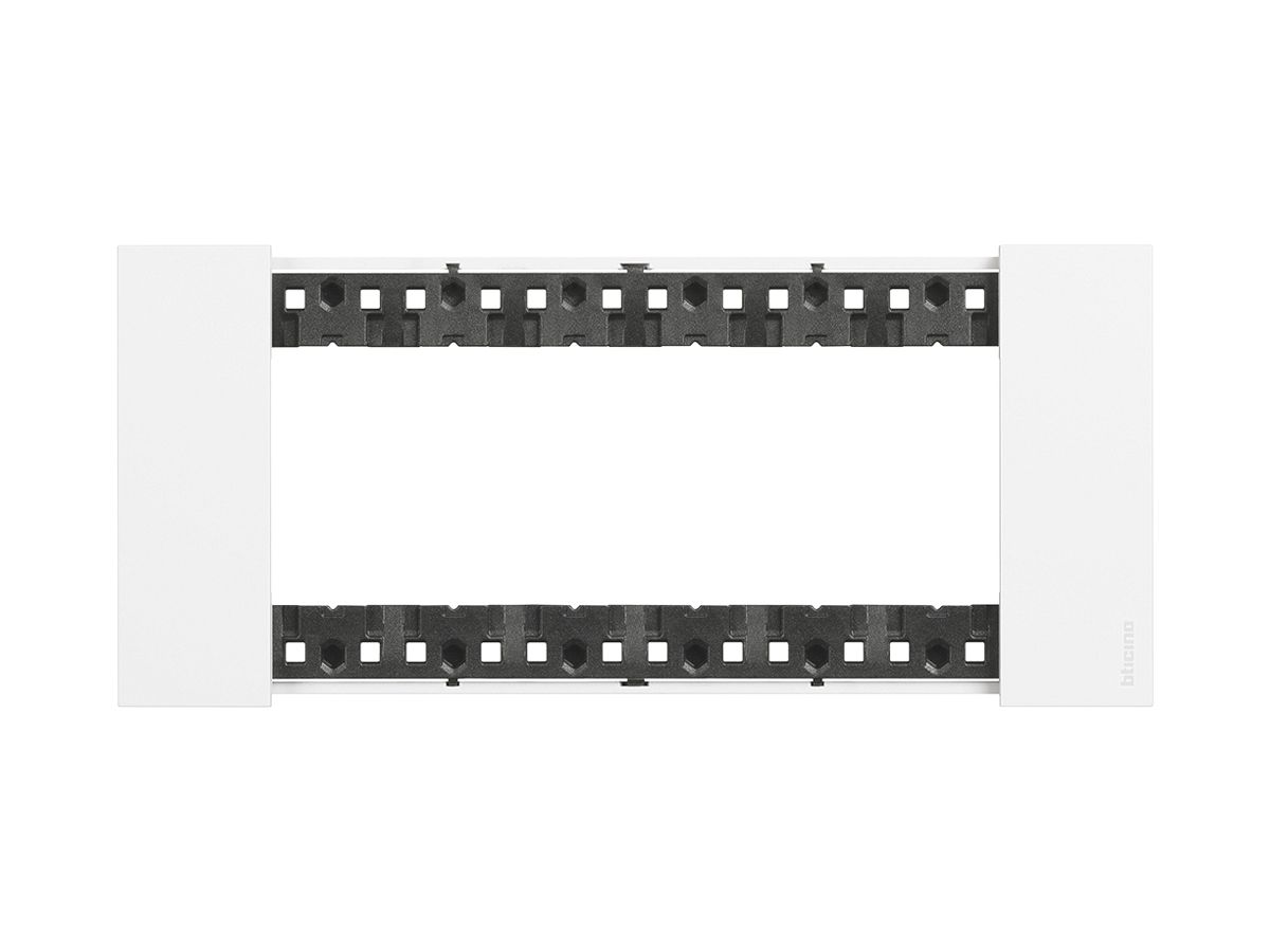 Abdeckrahmen Living Now 6 Module 192.5×86mm white