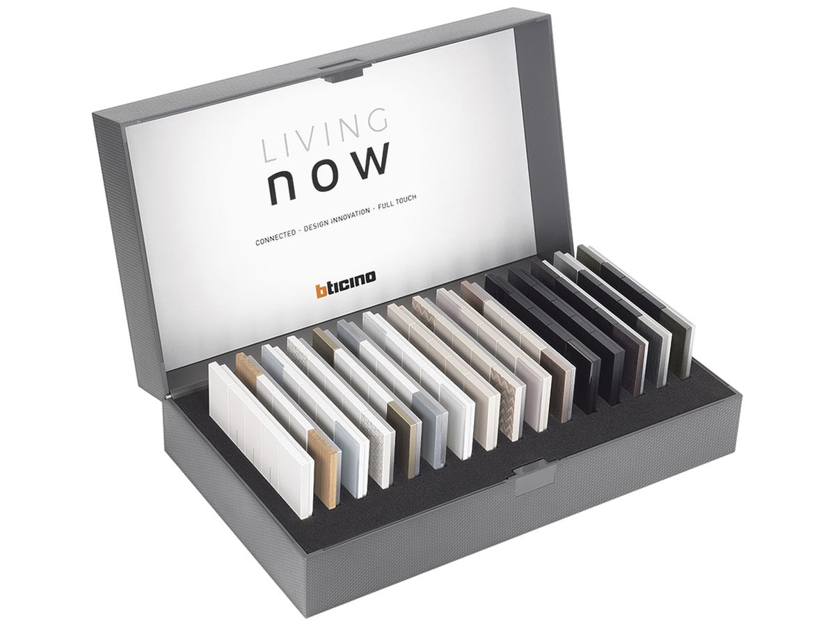Musterkoffer Living Now enthält 16 Platten in verschiedenen Ausführungen
